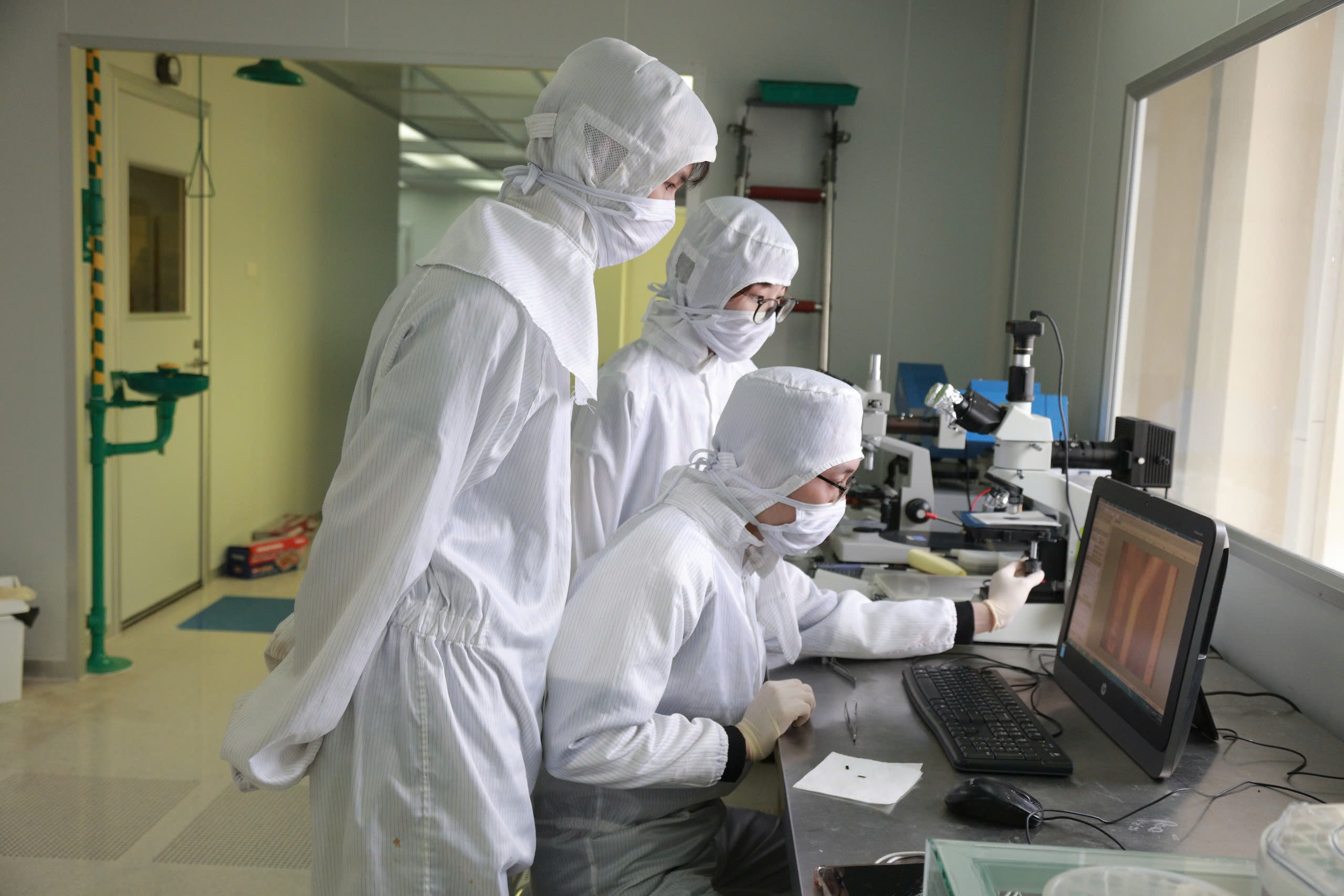 Chương trình đào tạo cử nhân Công nghệ Bán dẫn của Trường Đại học Khoa học Tự nhiên, ĐHQGHN: Bệ phóng cho thế hệ dẫn dắt kỷ nguyên số