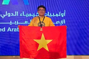 Cú “bẻ lái” chạm Huy chương Vàng Olympic Hóa học ICHO 2025